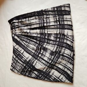 Ann Taylor, Women's Sz 6, Silk Black & White, Office, Formal, Mini Silk, Skirt